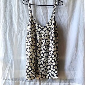 Pull and Bear Daisy Flared Tank top L